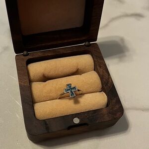 Elegant Sterling and Turquoise Cross Ring